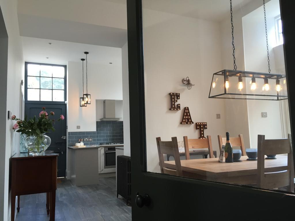 Firlands Villa ฟอร์เรส ภายนอก รูปภาพ